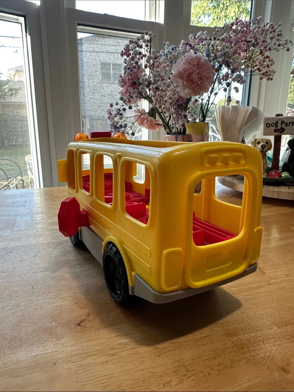 Fisher-Price Yellow and Red School Bus. Sounds work. Lights Work.